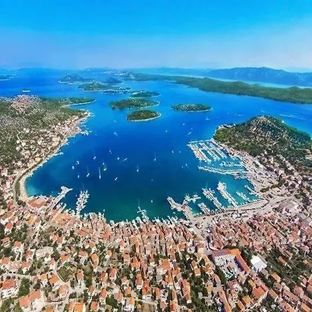 Kate, With Sea View, Garden And Parking, Murter, Dalmatia *
