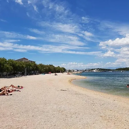 Kate - Wake Up To The Sea, Terrace, Garden & Parking, - Dalmatia Murter