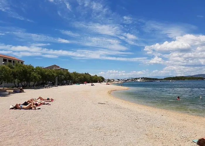 Kate - Wake Up To The Sea, Terrace, Garden & Parking, - Dalmatia 무르테르