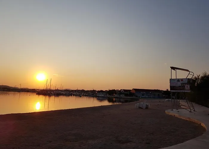 Kate - Wake Up To The Sea, Terrace, Garden & Parking, - Dalmatia