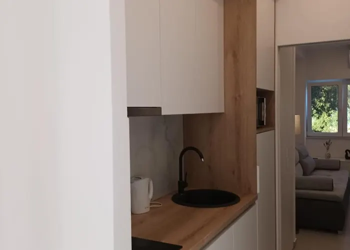 Apartamento Kate - Wake Up To The Sea, Terrace, Garden & Parking, - Dalmatia