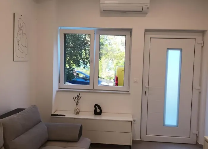 Kate - Wake Up To The Sea, Terrace, Garden & Parking, - Dalmatia Appartement Murter